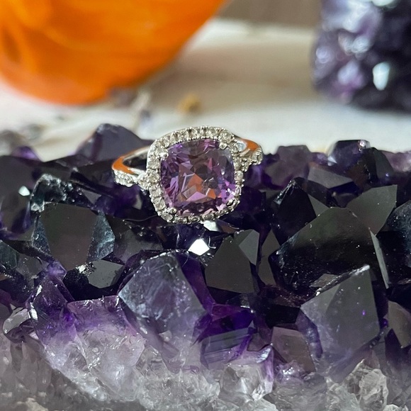 Jewelry - 925 Stamped Amethyst and Crystal Ring